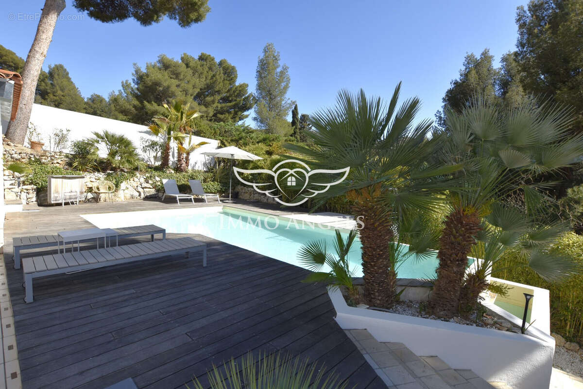 Maison à MARSEILLE-9E