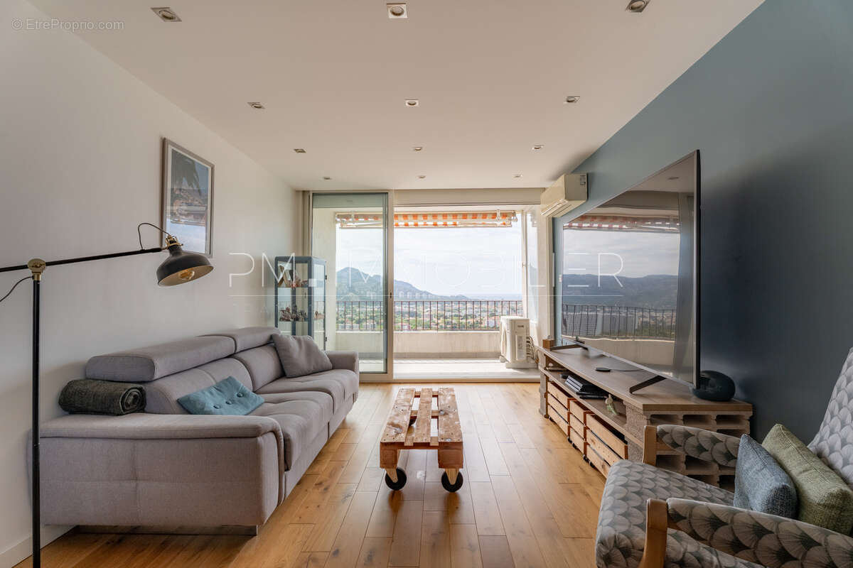 Appartement à MARSEILLE-9E