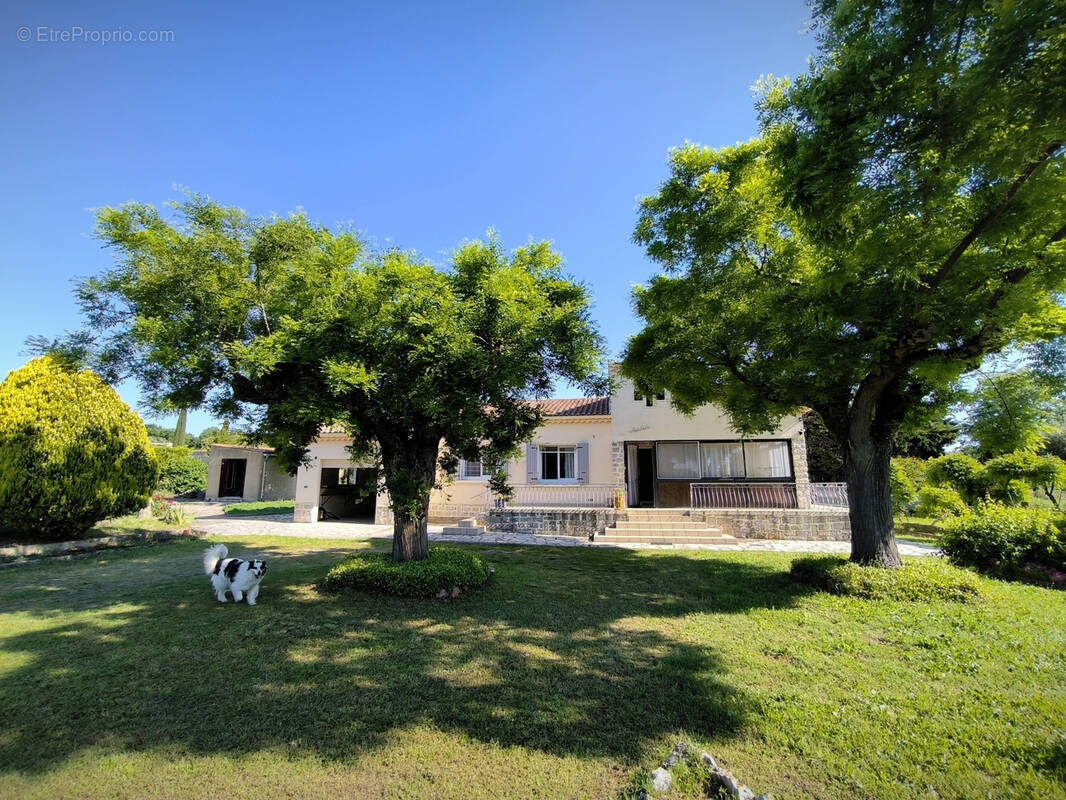 Maison à SAINT-LAURENT-LA-VERNEDE