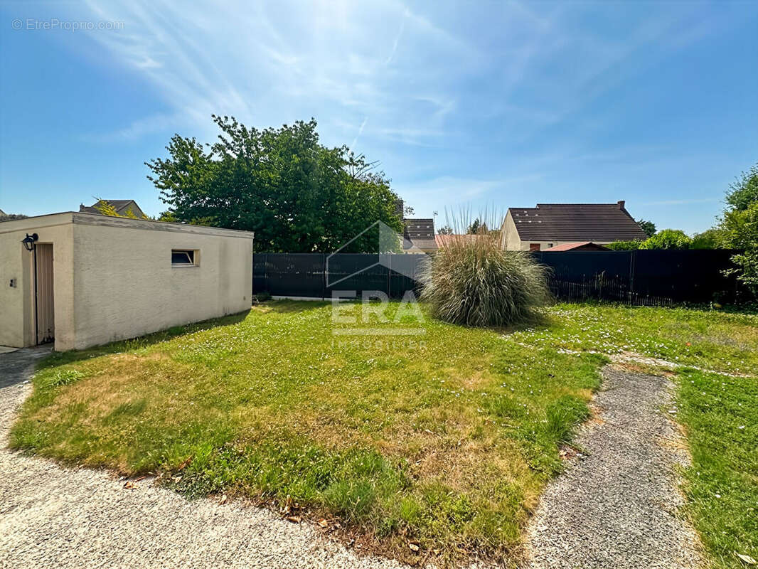 BERRY-AU-BAC Maison individuelle de 120 m² avec jardin, garage et dépendance - photo 11