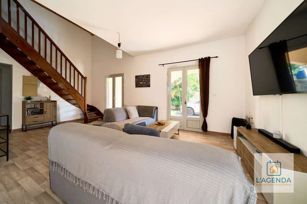 Maison 120 m² - Saint Joseph - photo 5