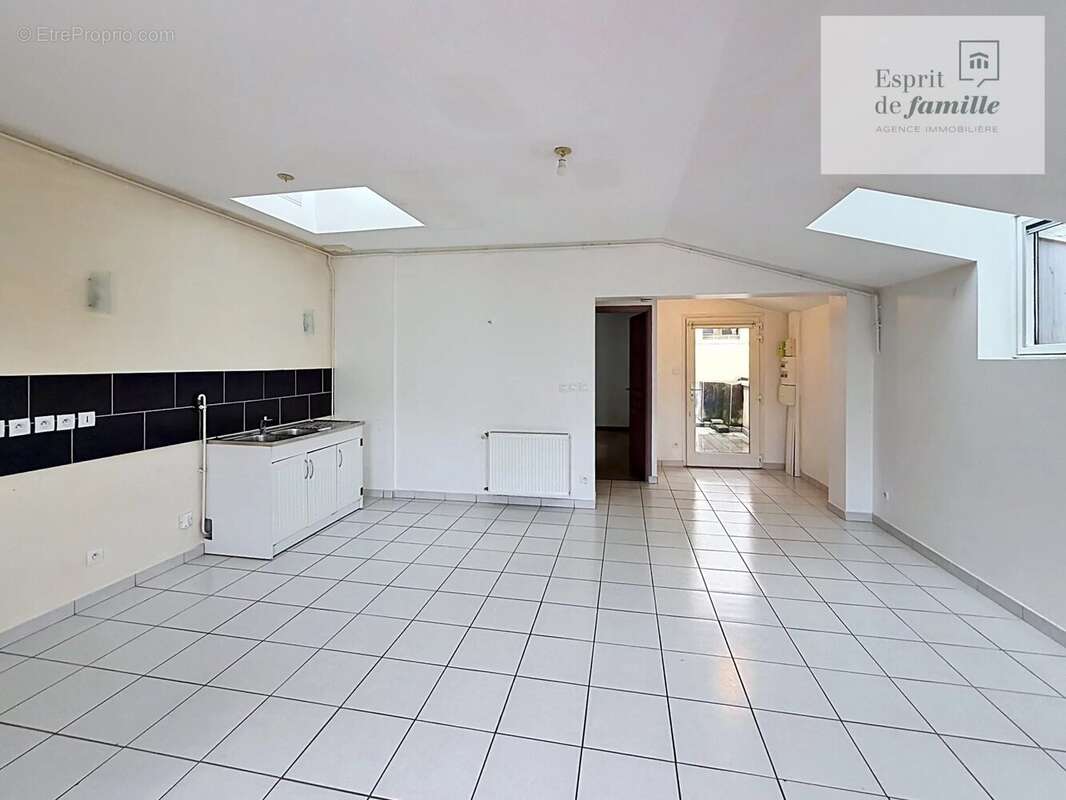 Appartement à LYON-3E