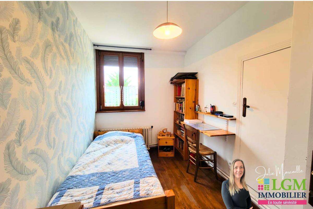 Maison à PETITE-FORET