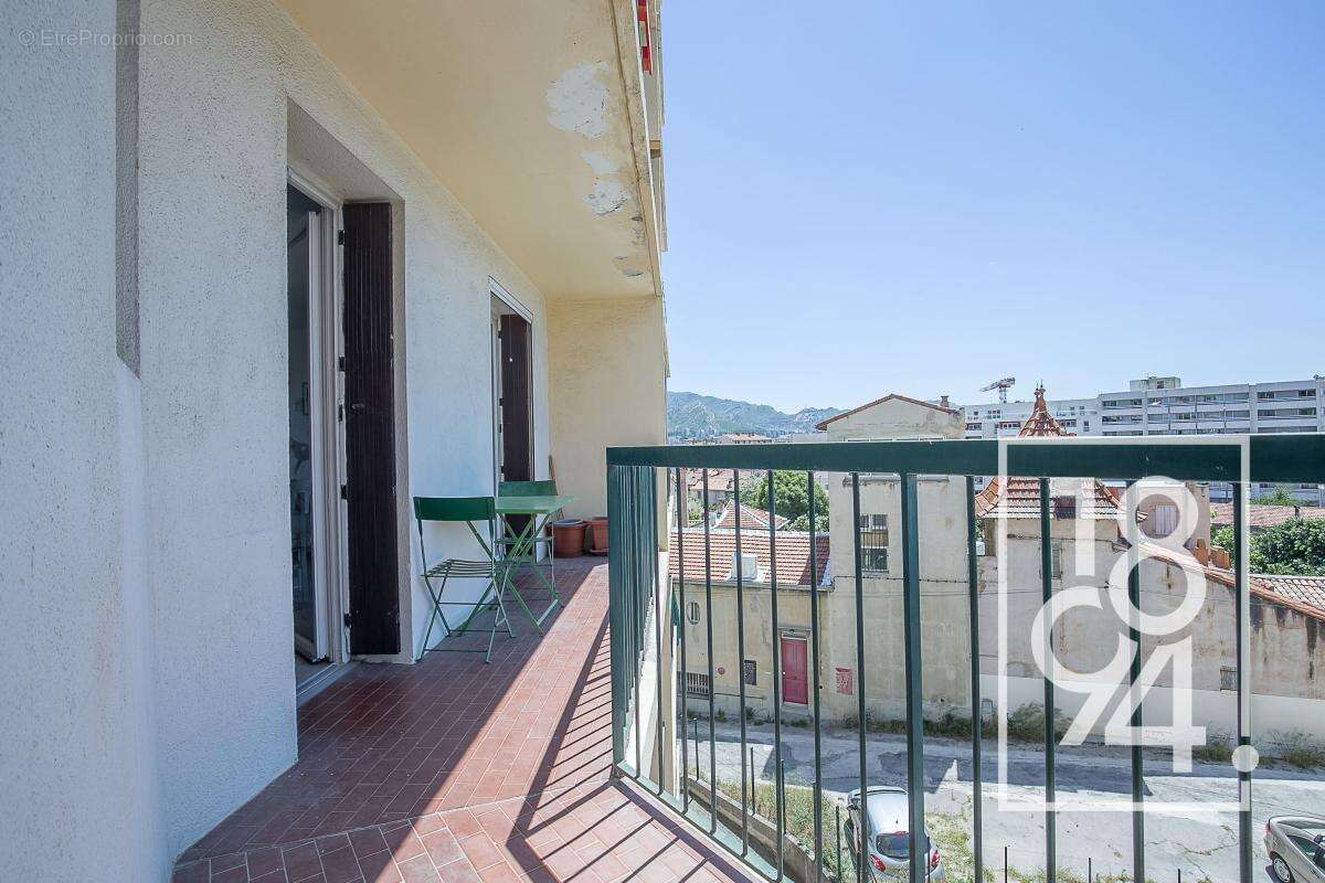 Appartement à MARSEILLE-5E