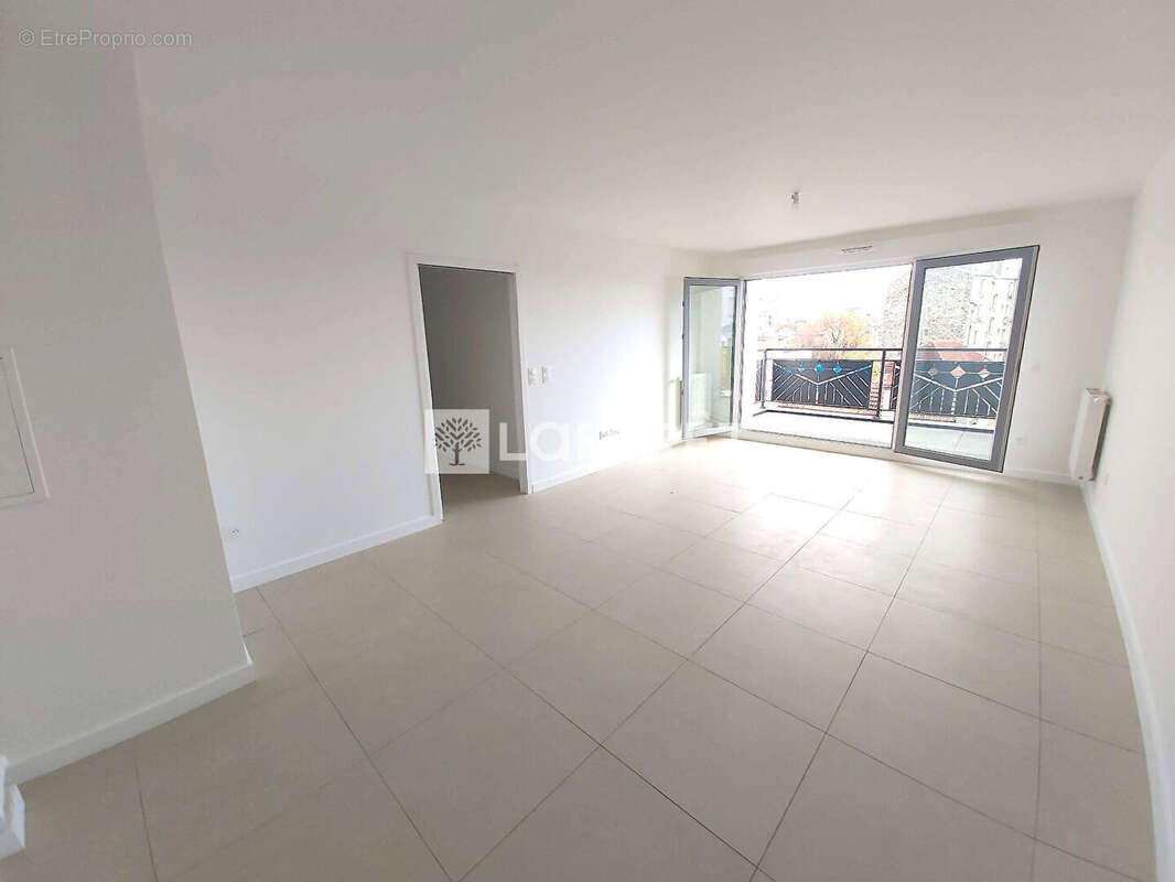 Appartement à VILLEMOMBLE