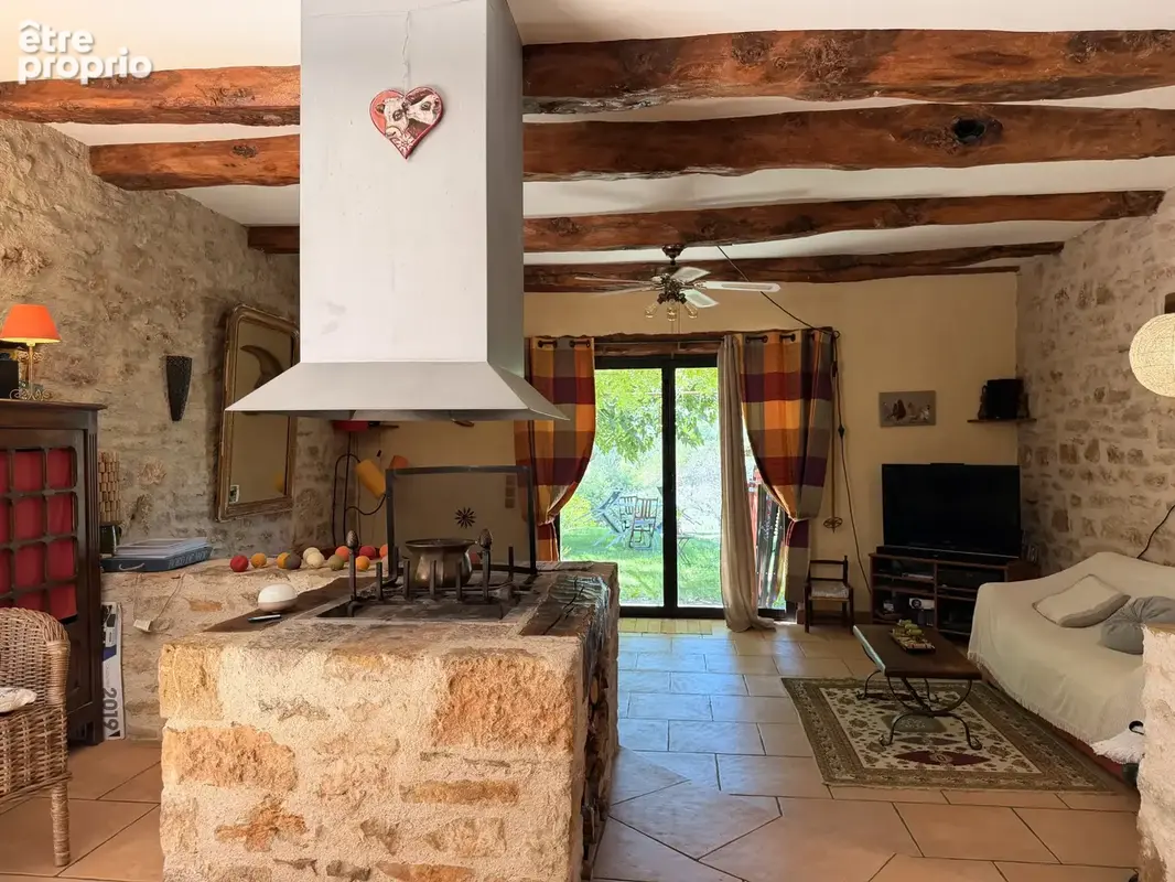 Propriété en pierre rénovée avec piscine - photo 7