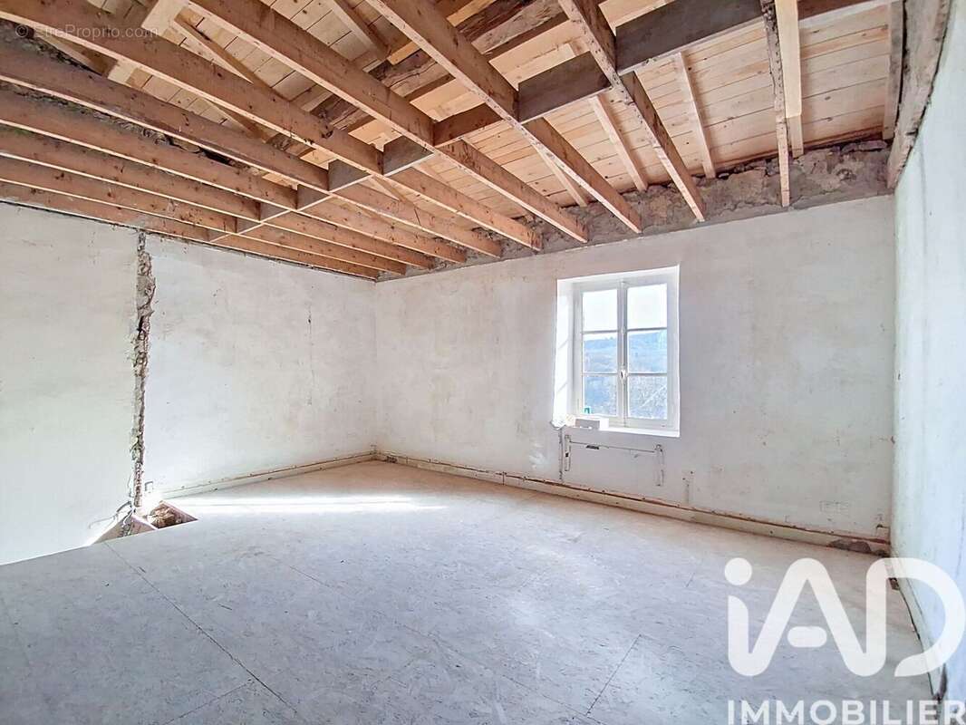 Photo 9 - Maison à LUPE