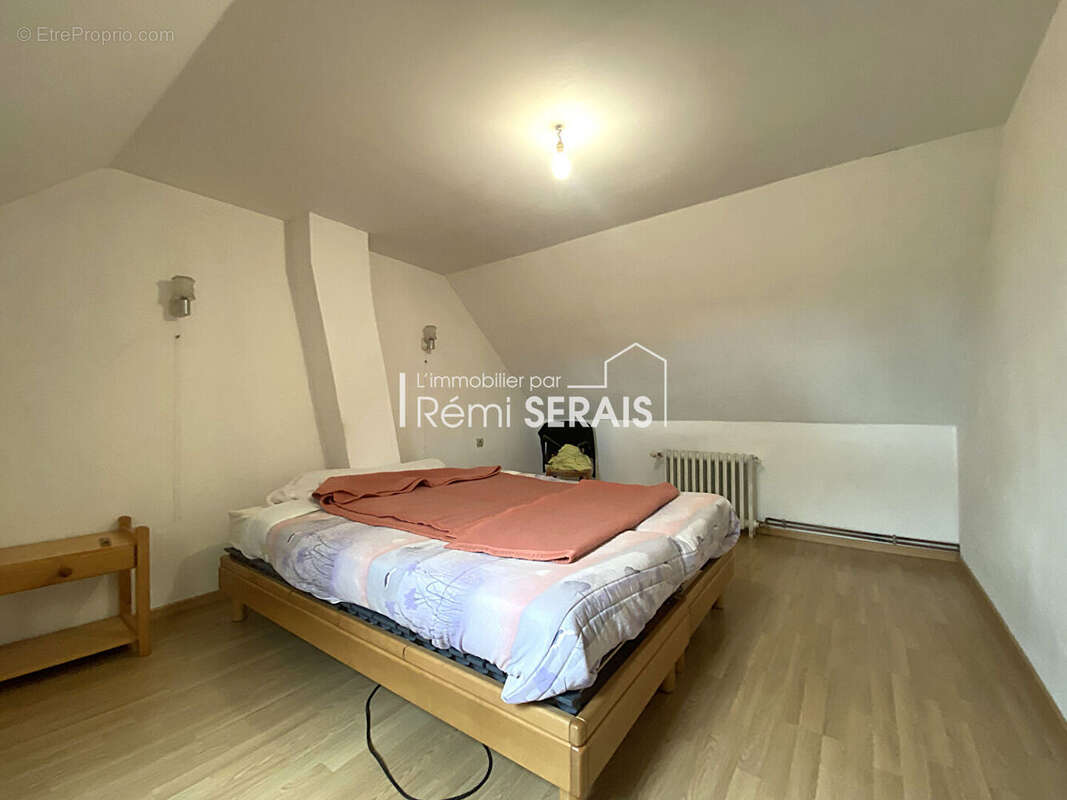 Maison à FRESNAY-SUR-SARTHE