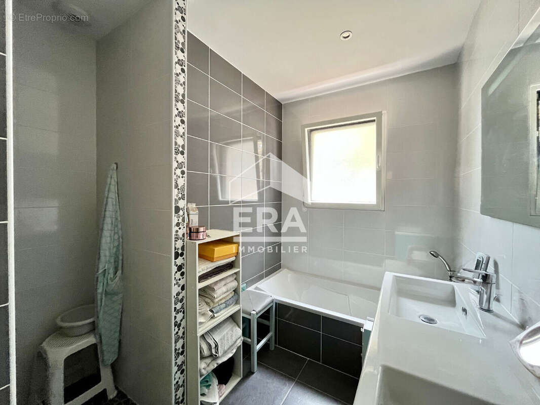 Maison à SAINT-PIERRE-DU-MONT