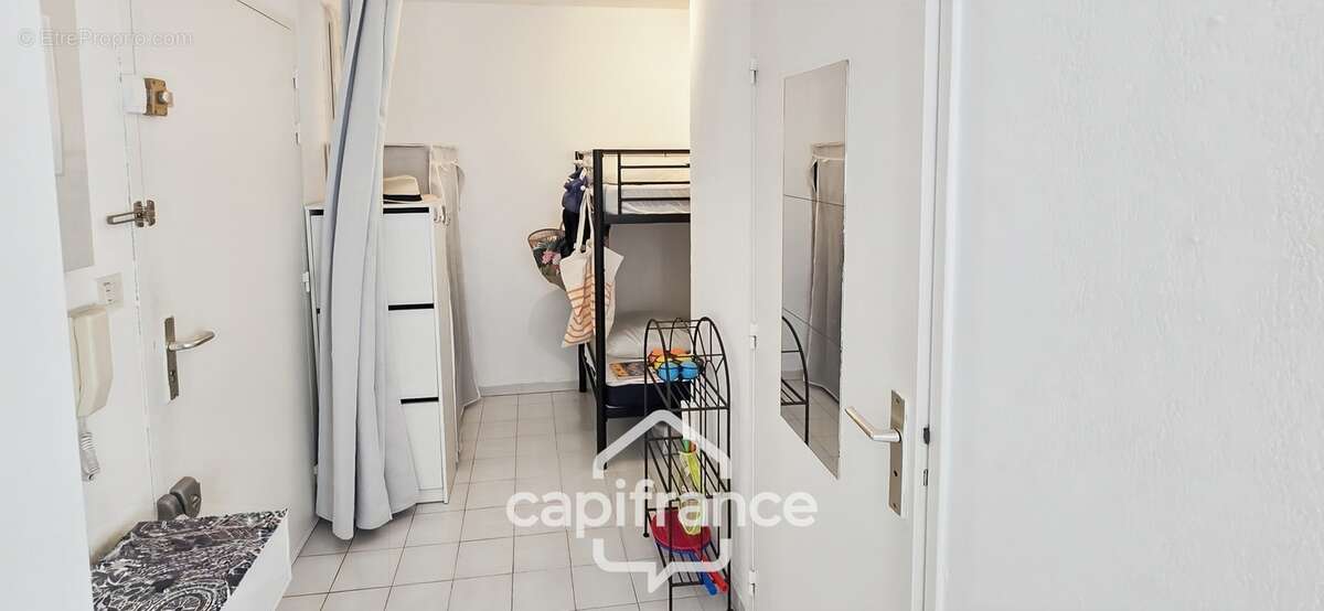 Studio Cabine BANDOL (83) - photo 4