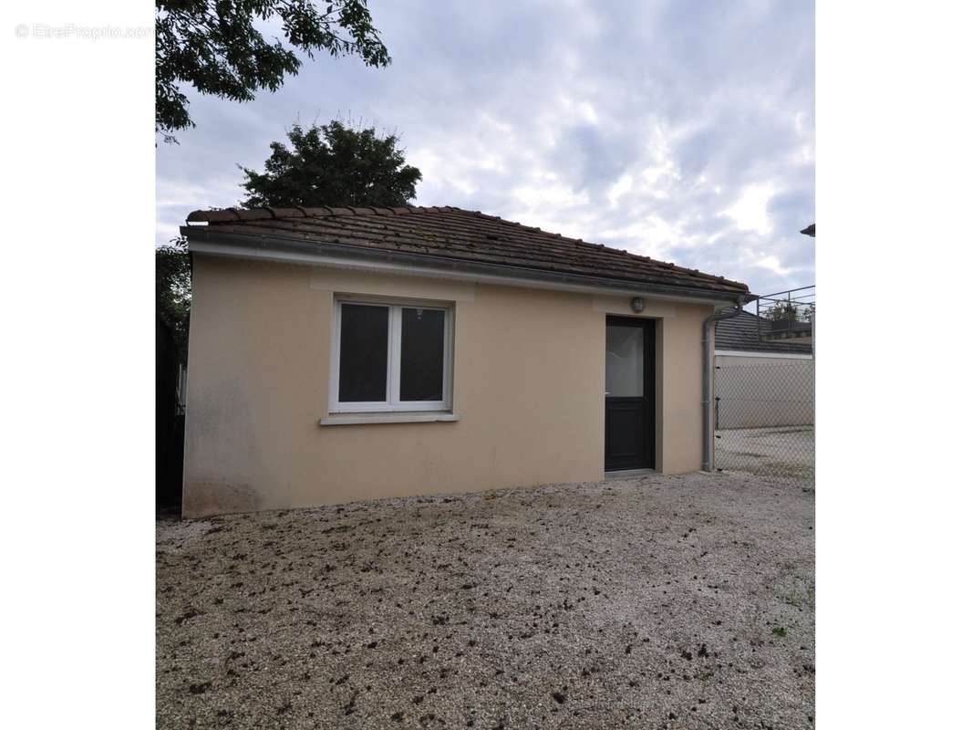 Maison à ROSIERES-PRES-TROYES