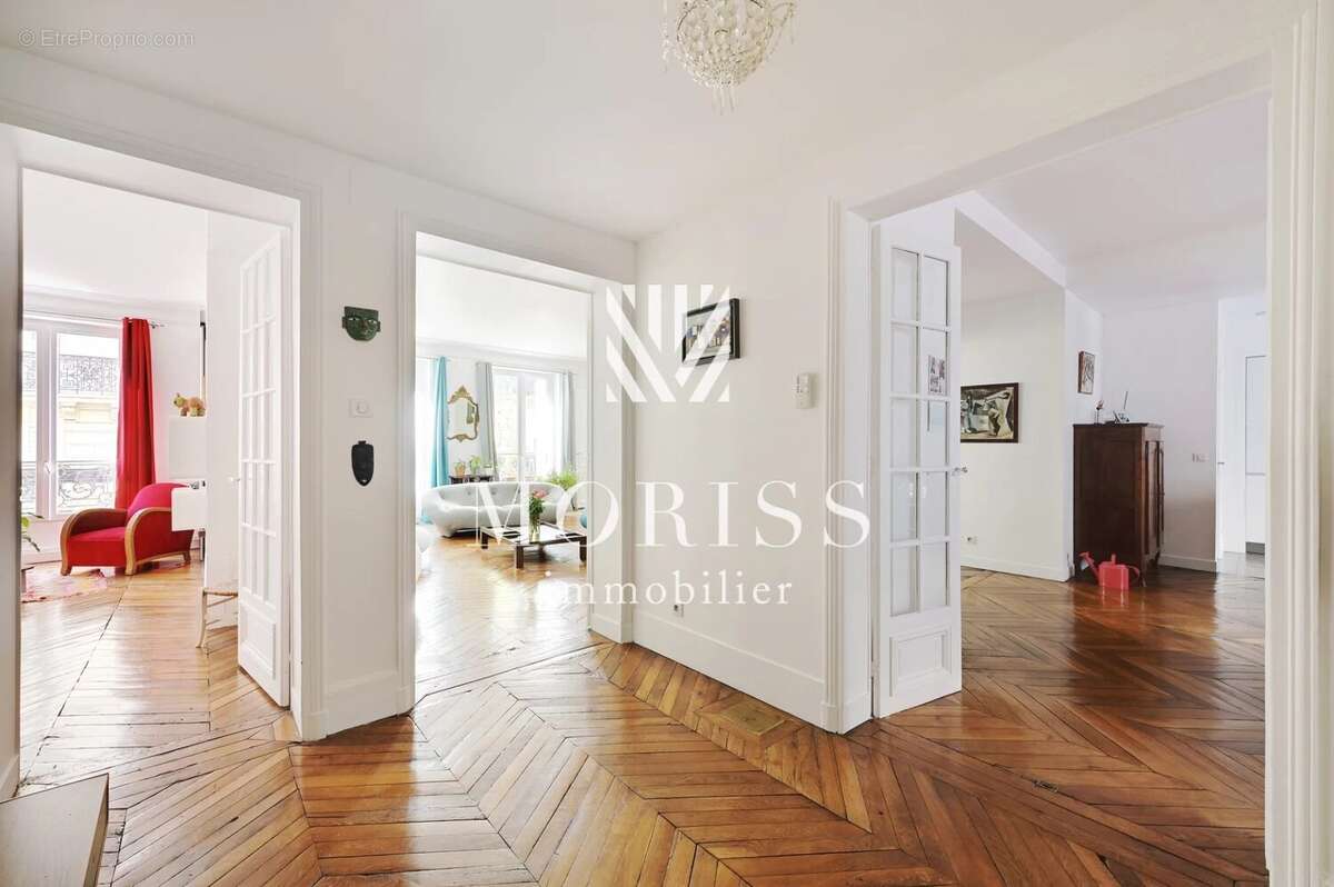 Appartement à PARIS-18E