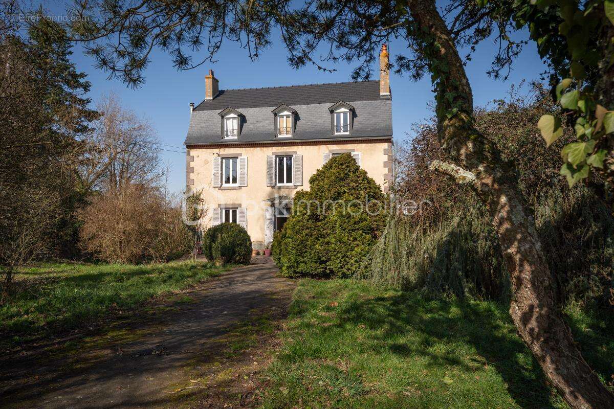 Maison à POUZOL