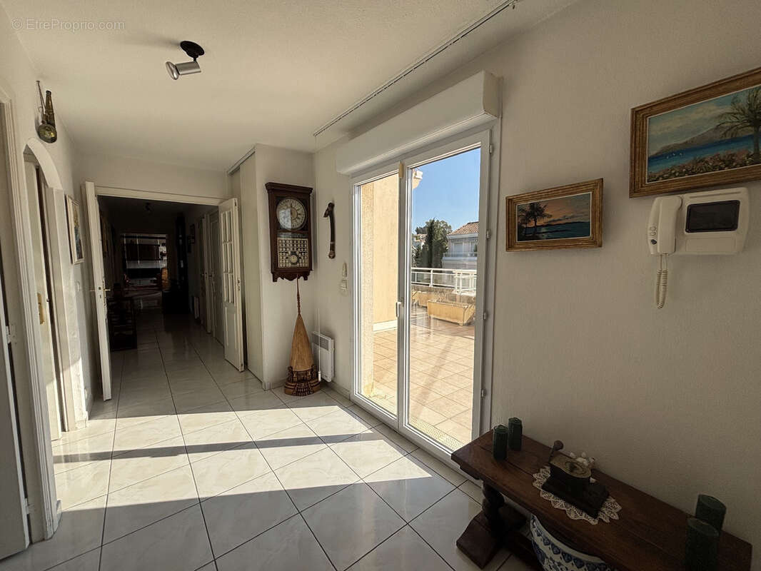 Appartement à SAINT-RAPHAEL