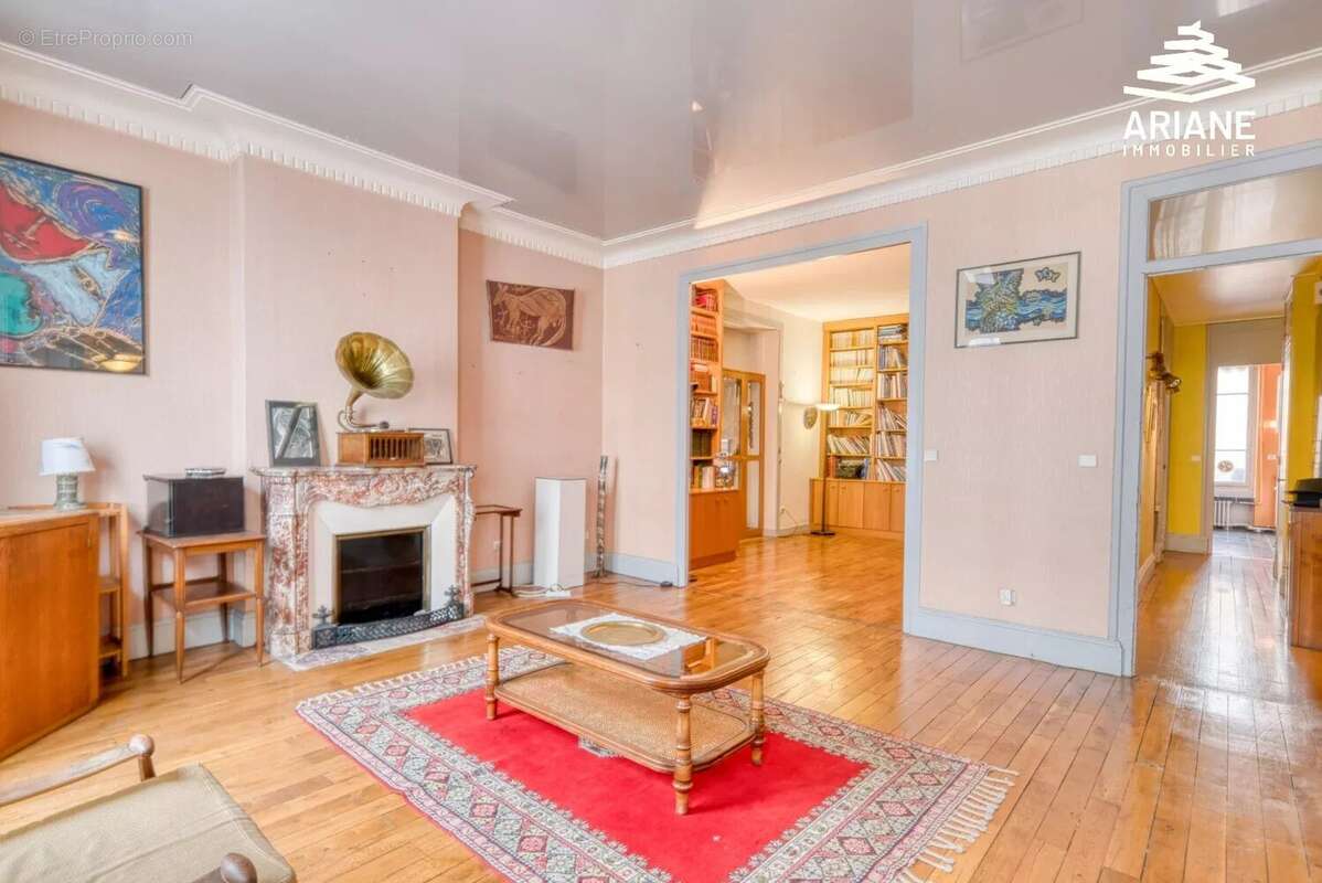 Appartement à LYON-7E