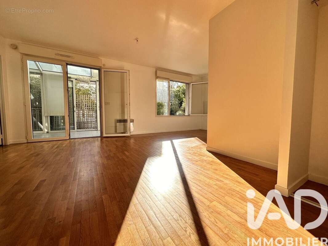 Photo 8 - Appartement à BOULOGNE-BILLANCOURT