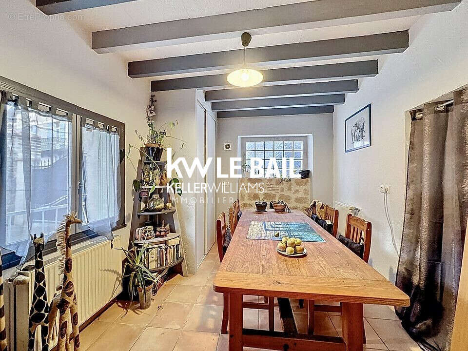 Maison 230 m² à Saint-Vincent-Rive-D'olt  - photo 5