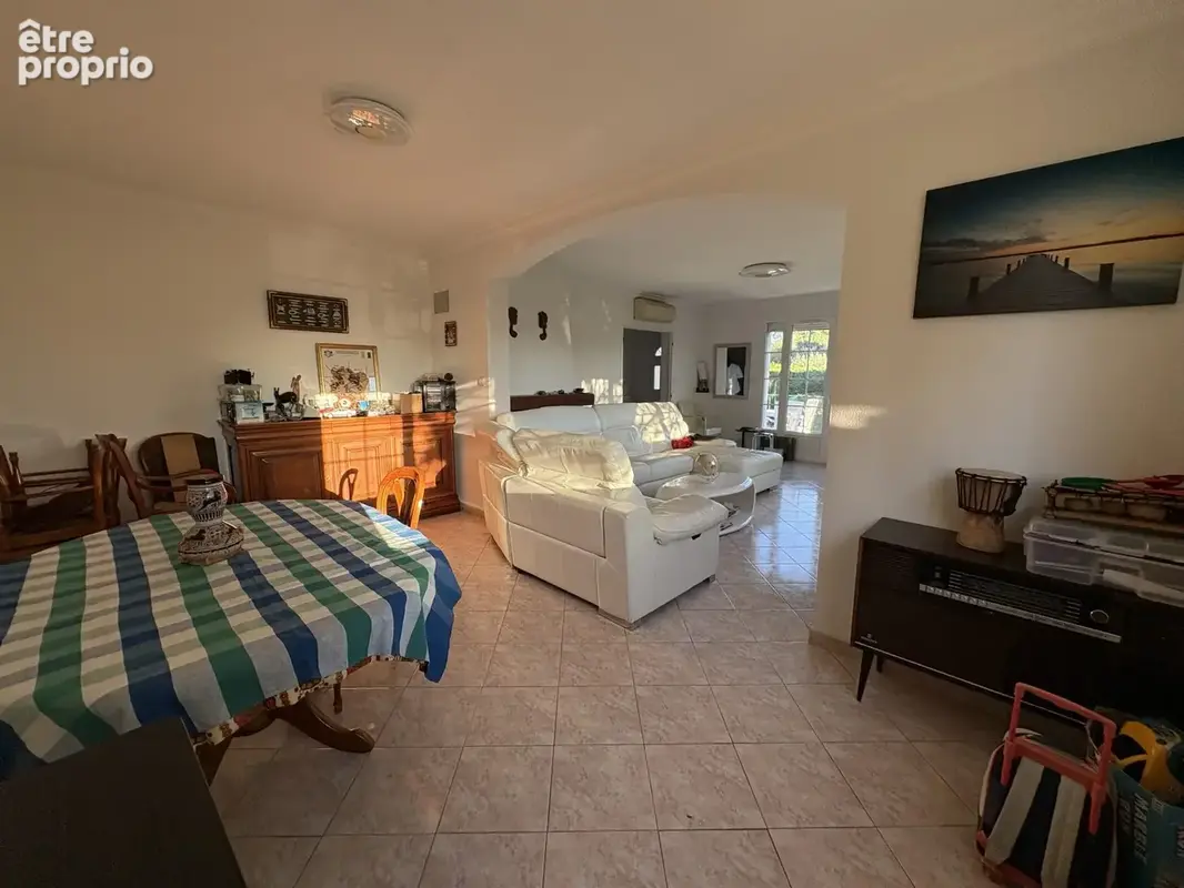 Maison 5 pièces 140 m² à vendre à La Garde (83130) - photo 4