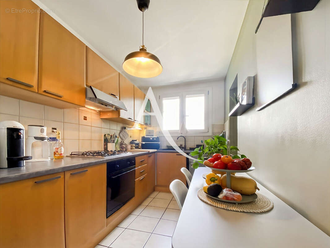 Appartement Bois D Arcy 3/4 pièce(s) 68 m2 - photo 5