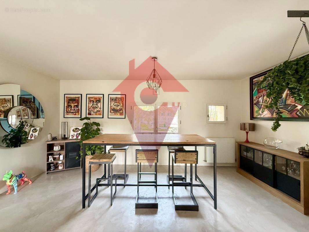 Maison à LES ALLUETS-LE-ROI