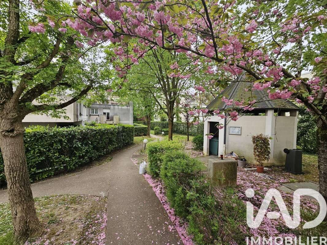 Photo 2 - Appartement à VILLIERS-SUR-MARNE