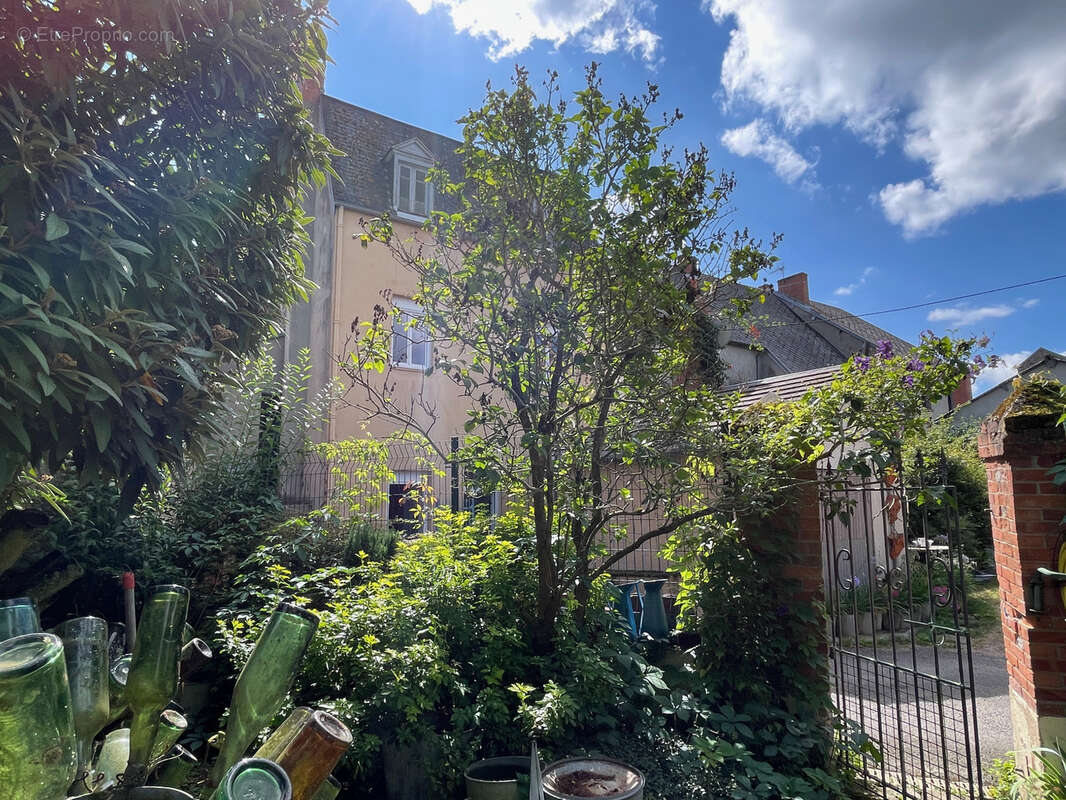 Maison à PIONSAT