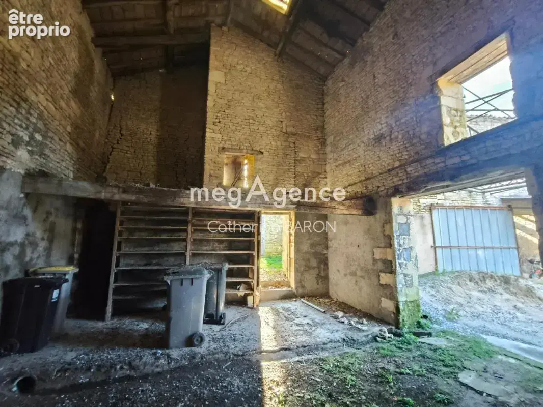 Ensemble immobilier maison 100m2 jardin et dépendances - photo 12