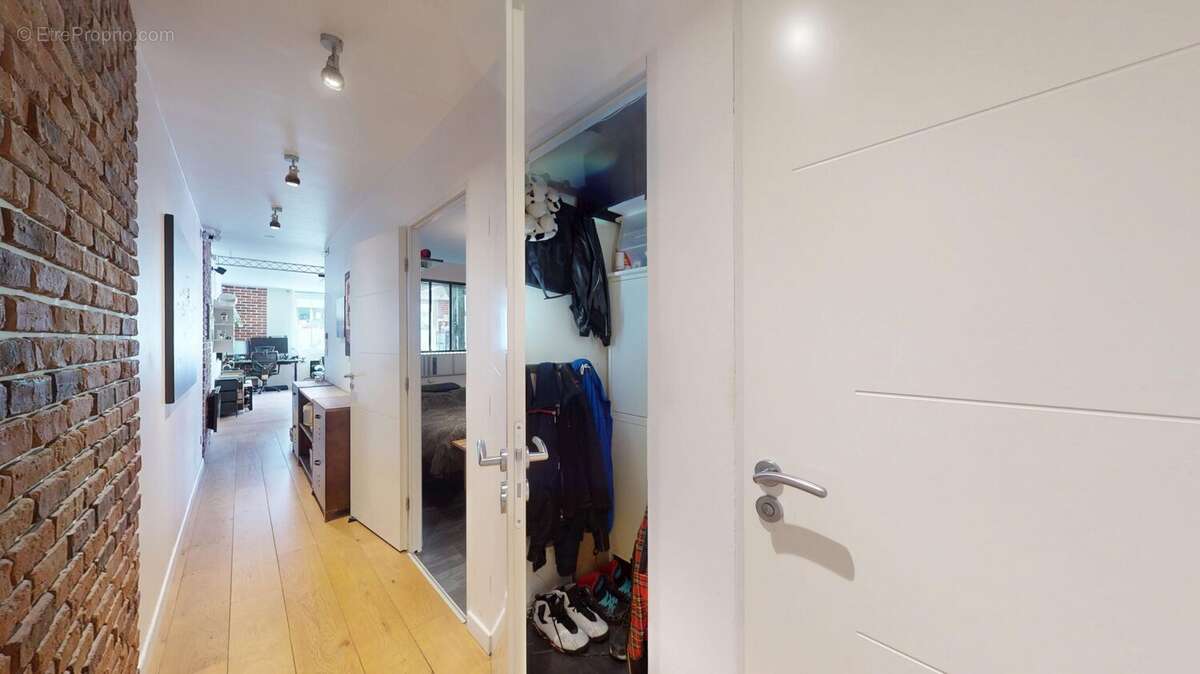 Appartement à PARIS-11E