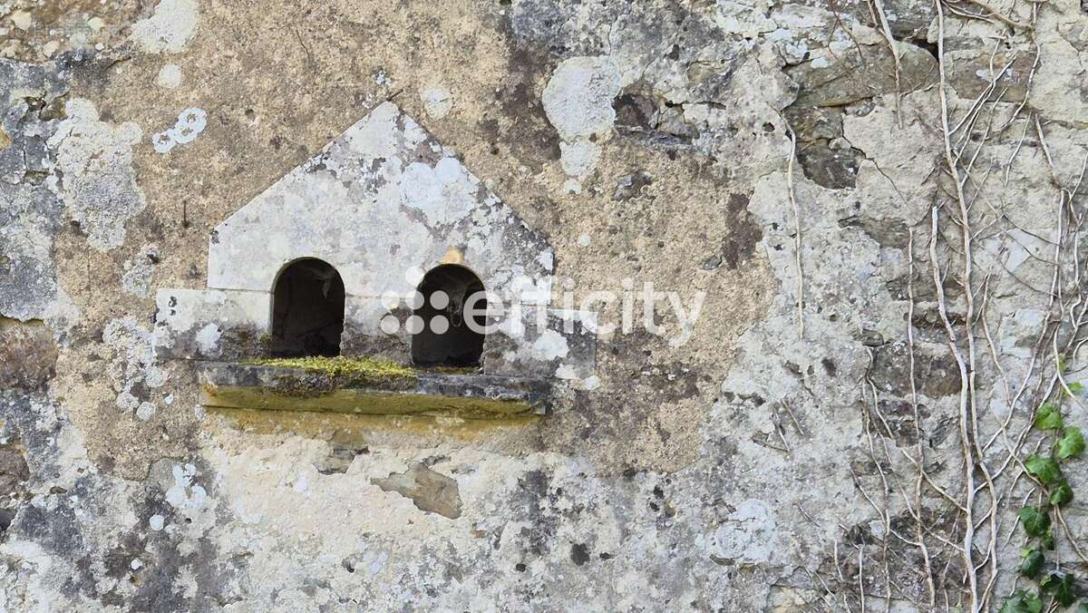 Maison à CAUMONT-L&#039;EVENTE