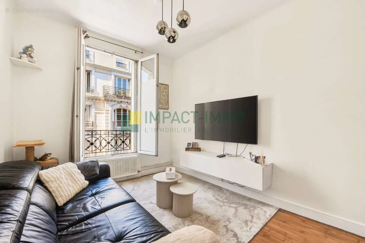 Appartement à CLICHY