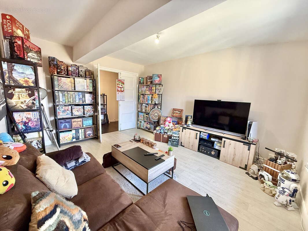 Appartement à THOISSEY