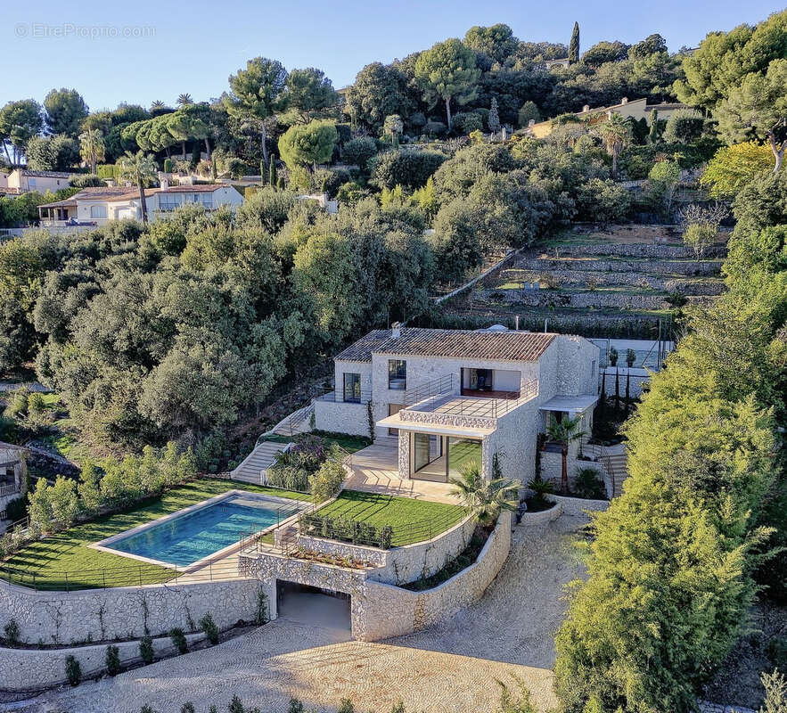 Maison à LA COLLE-SUR-LOUP