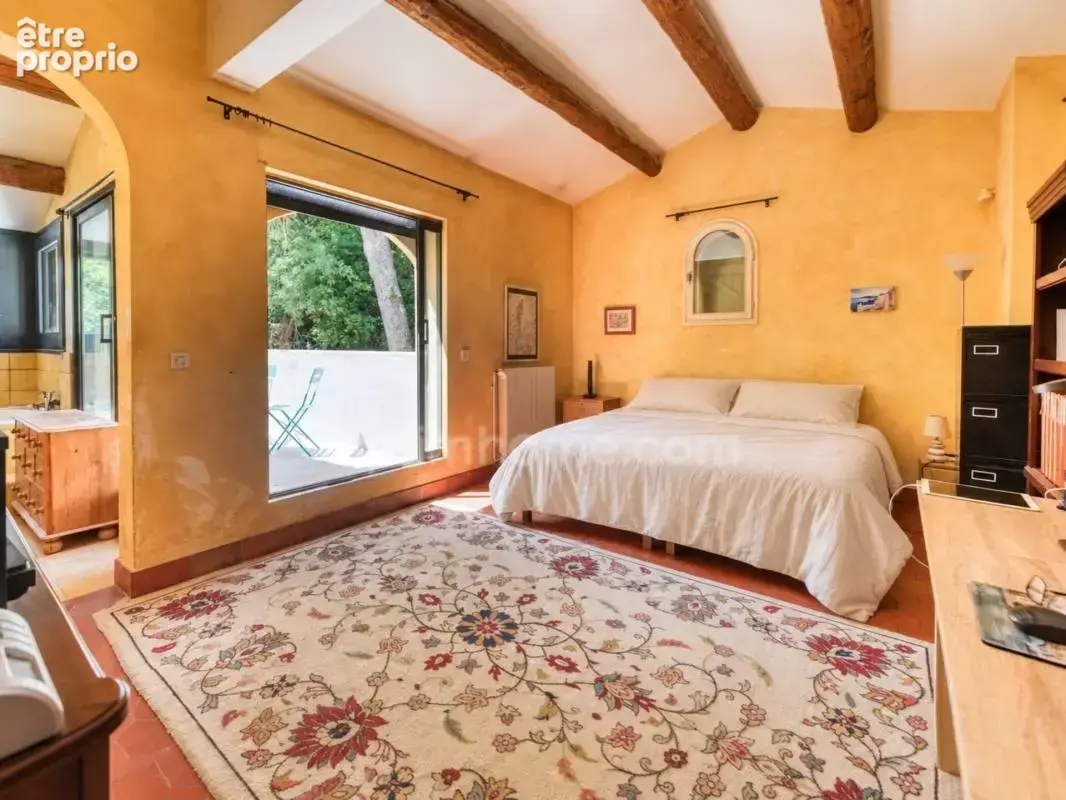Villa familiale 283 m² au cœur d’une pinède – 7 chambres, studio indépendant et calme absolu• Montagne des Chèvres, Villeneuve-l - photo 6