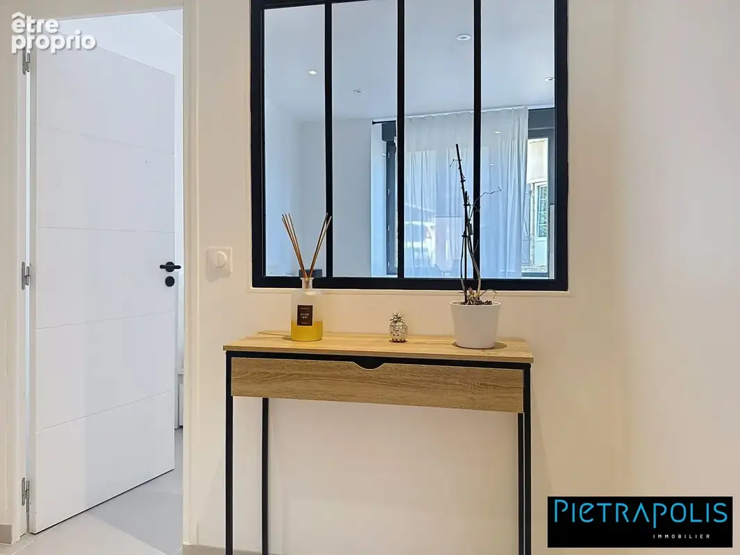 Appartement 50 m² à Charentay  - photo 7