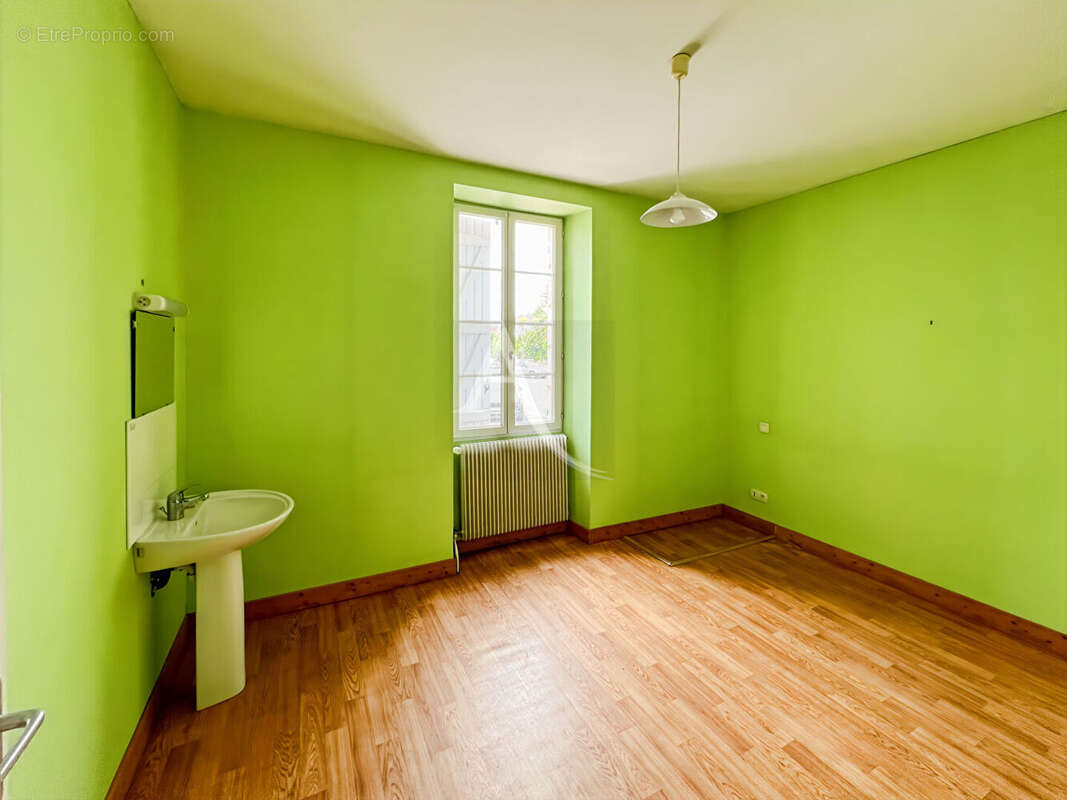 Maison à MONSEMPRON-LIBOS