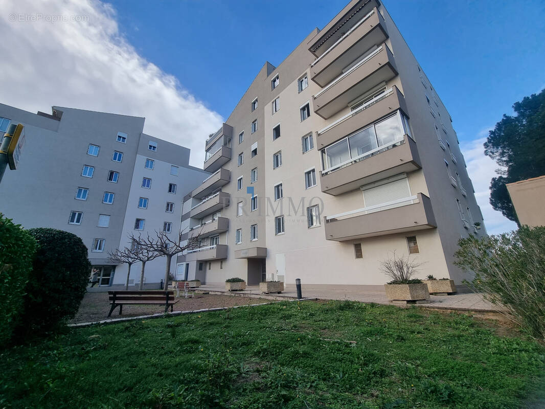 Appartement à FREJUS