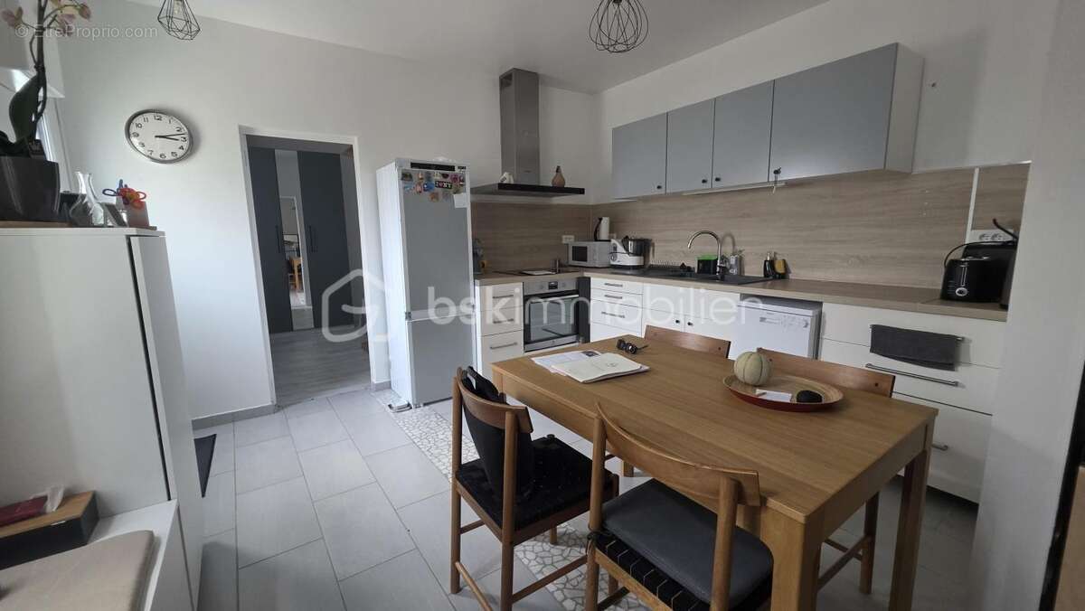 Maison plain-pied 50 m2 + combles - 3 chambres - cave et jardin - photo 3
