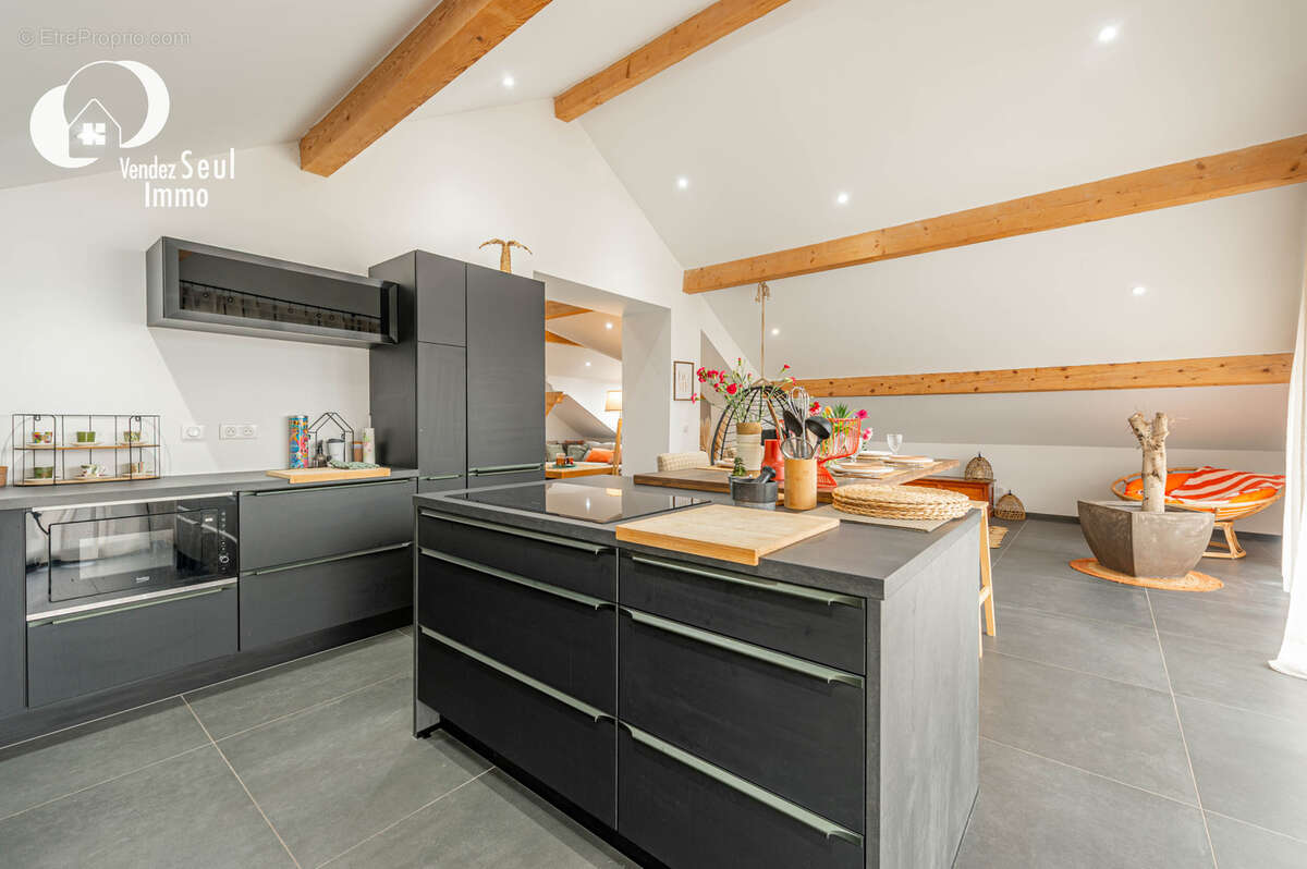 Appartement à BALLAISON