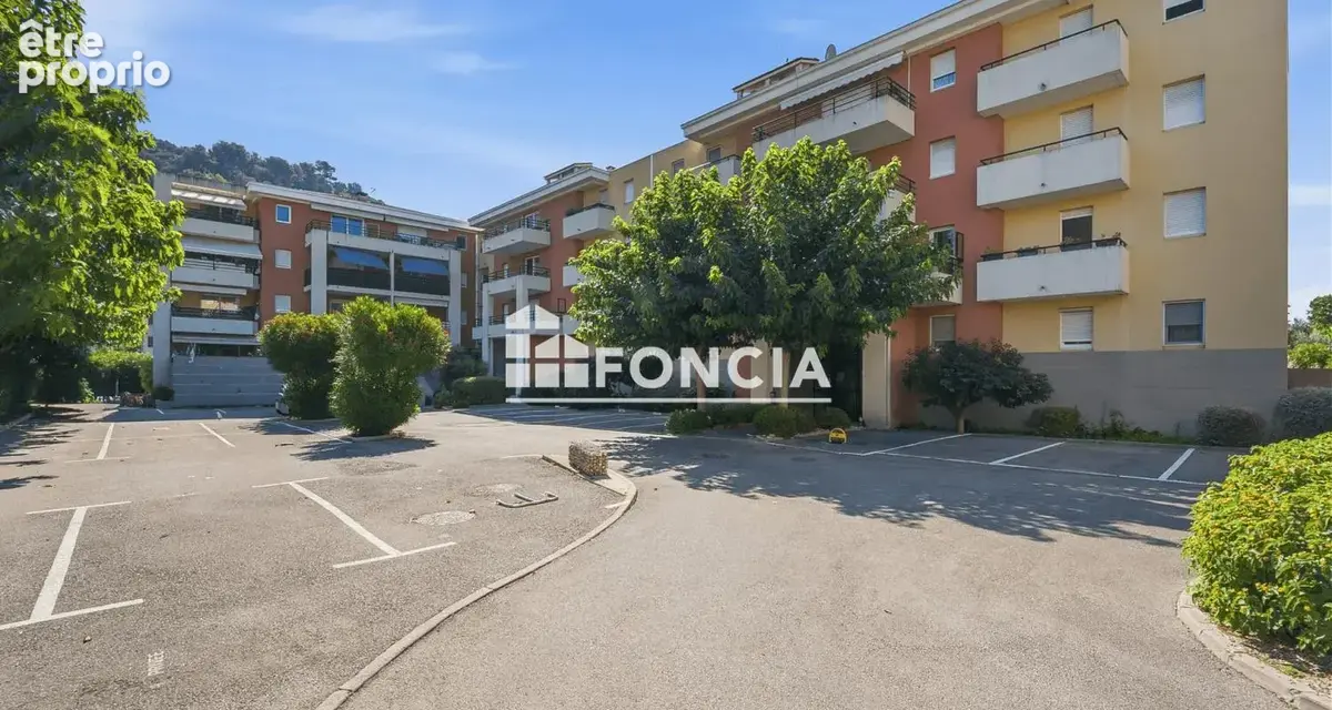NICE - Saint Isidore  - T3 de 53m² avec terrasse et parking - photo 2