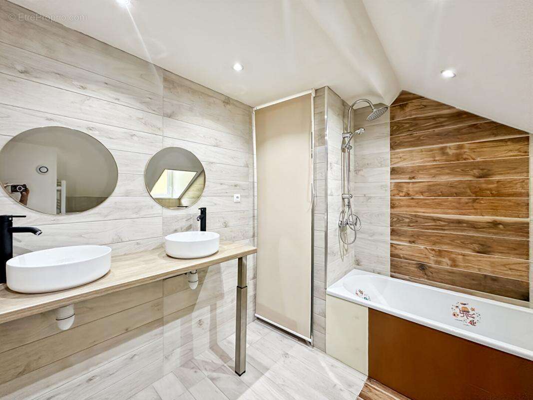 Maison à SAINT-LAURENT