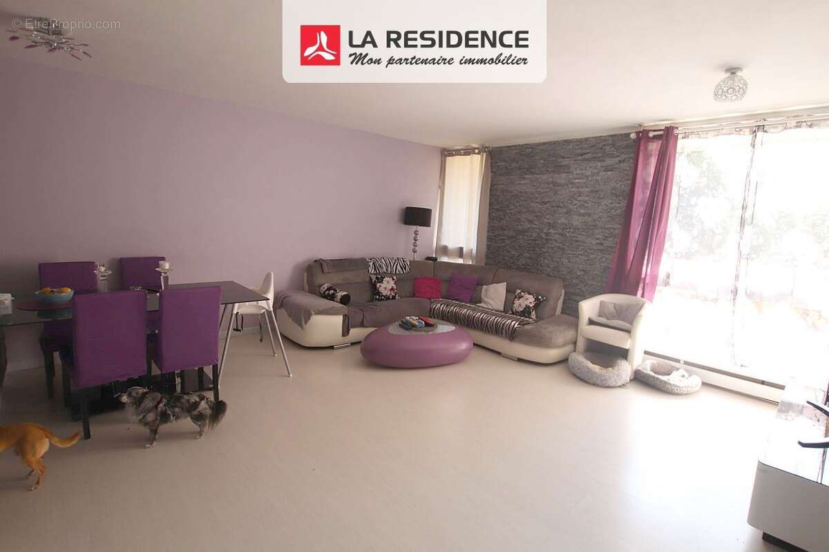 Appartement à ELANCOURT