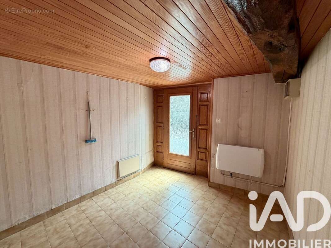 Photo 9 - Maison à JUJURIEUX