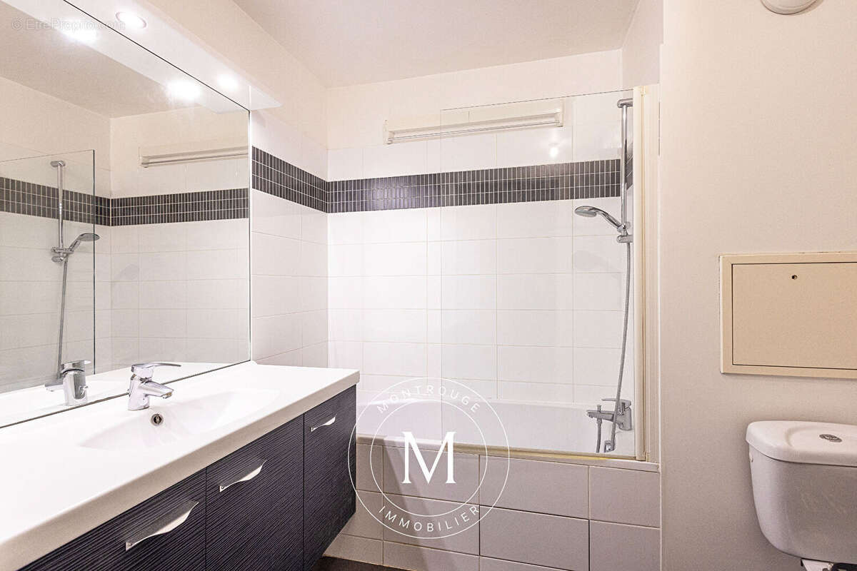 Appartement à MONTROUGE