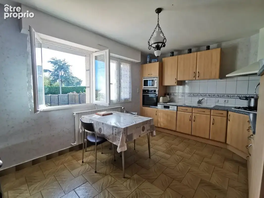 Maison 136 m² à La Roche-Derrien  - photo 4