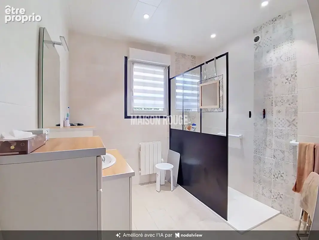 Maison Saint-Lormel à proximité des commerces - photo 10