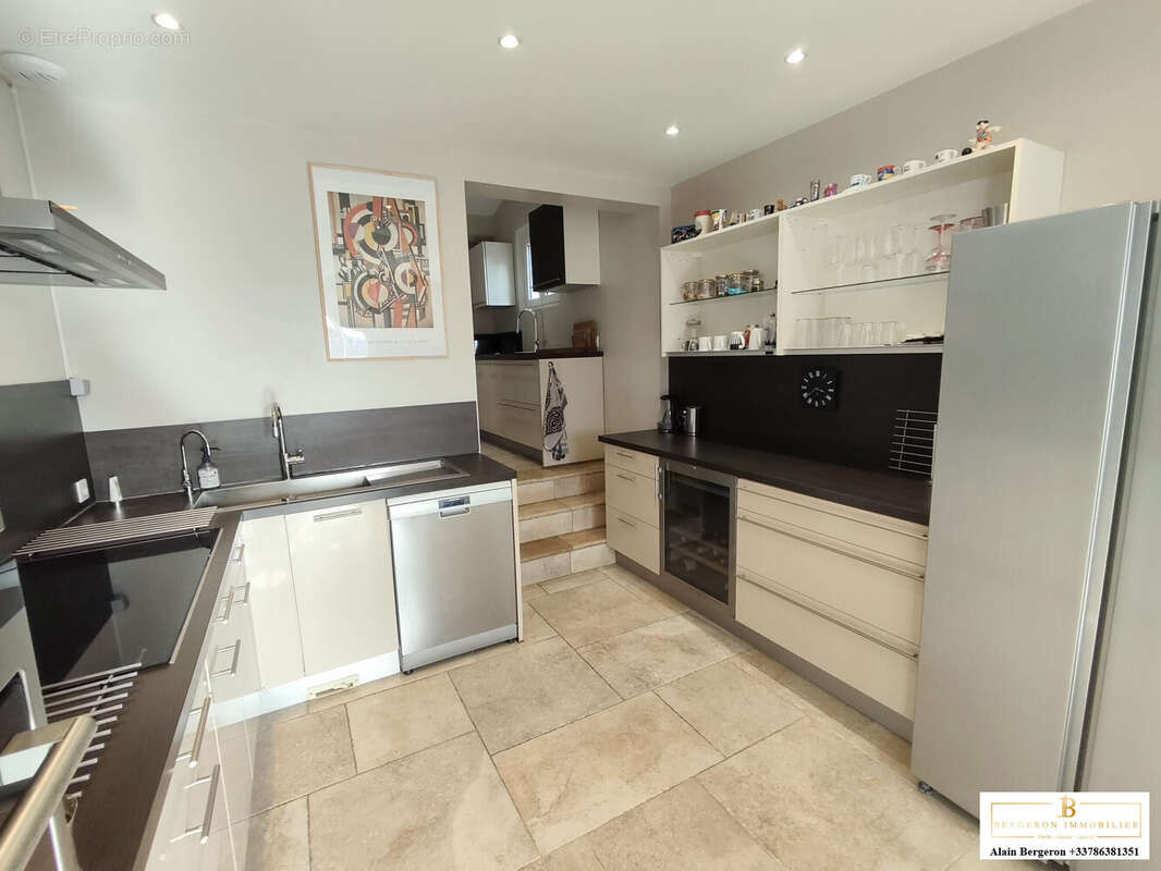 Cuisine - RDC - Maison à CABRIS