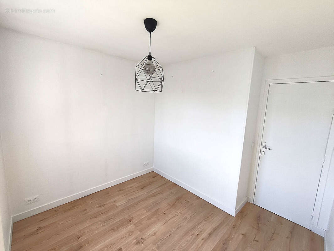 Appartement à ISSY-LES-MOULINEAUX