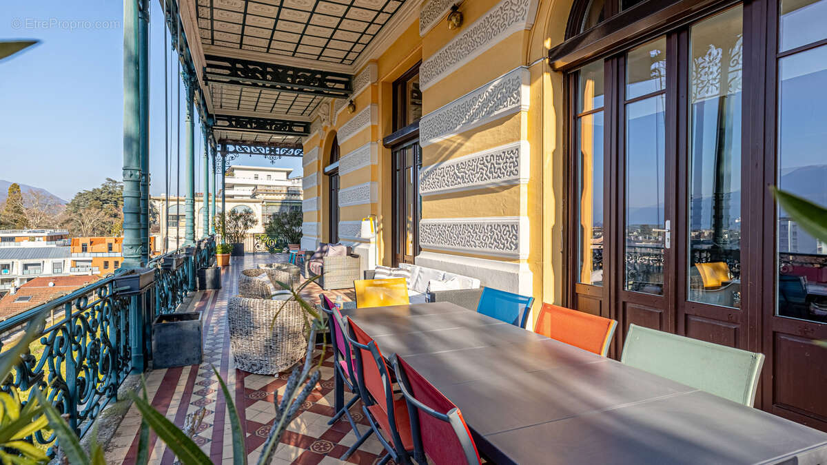 Appartement à AIX-LES-BAINS