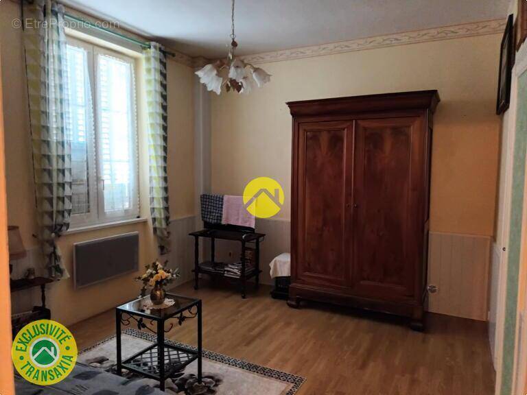 Appartement à CONDAT