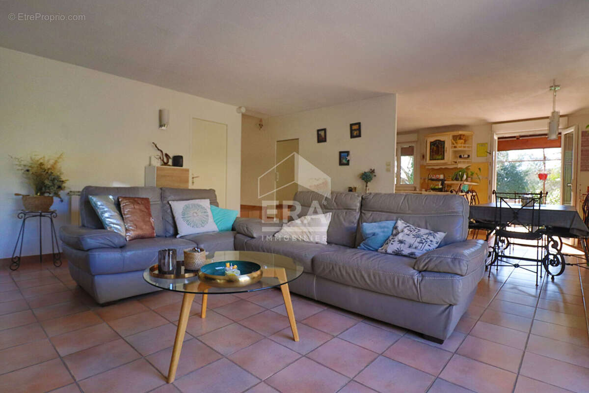 Maison 137m² à saint-savournin - photo 9